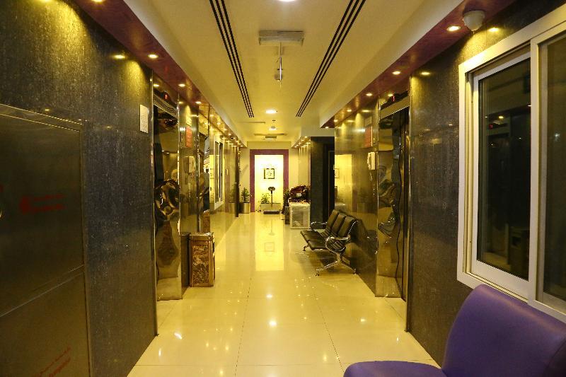 Golden Square Hotel Apartments Dubai Exterior foto