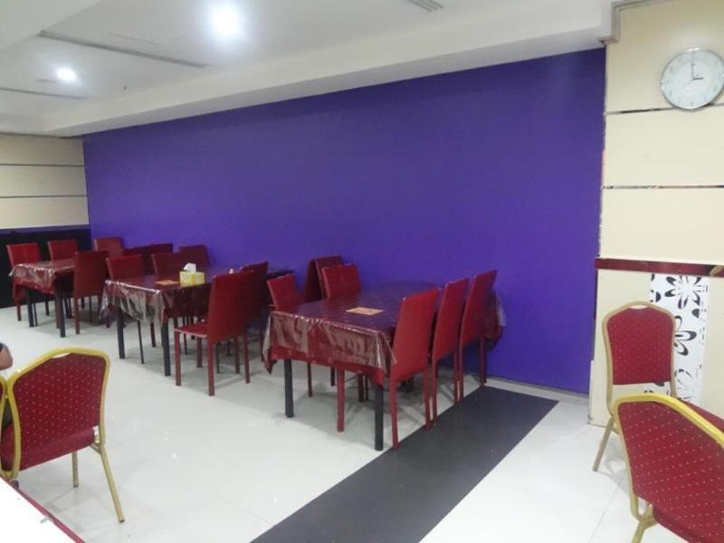 Golden Square Hotel Apartments Dubai Exterior foto