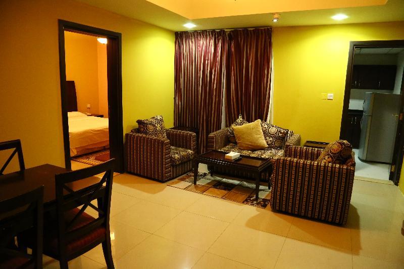 Golden Square Hotel Apartments Dubai Exterior foto