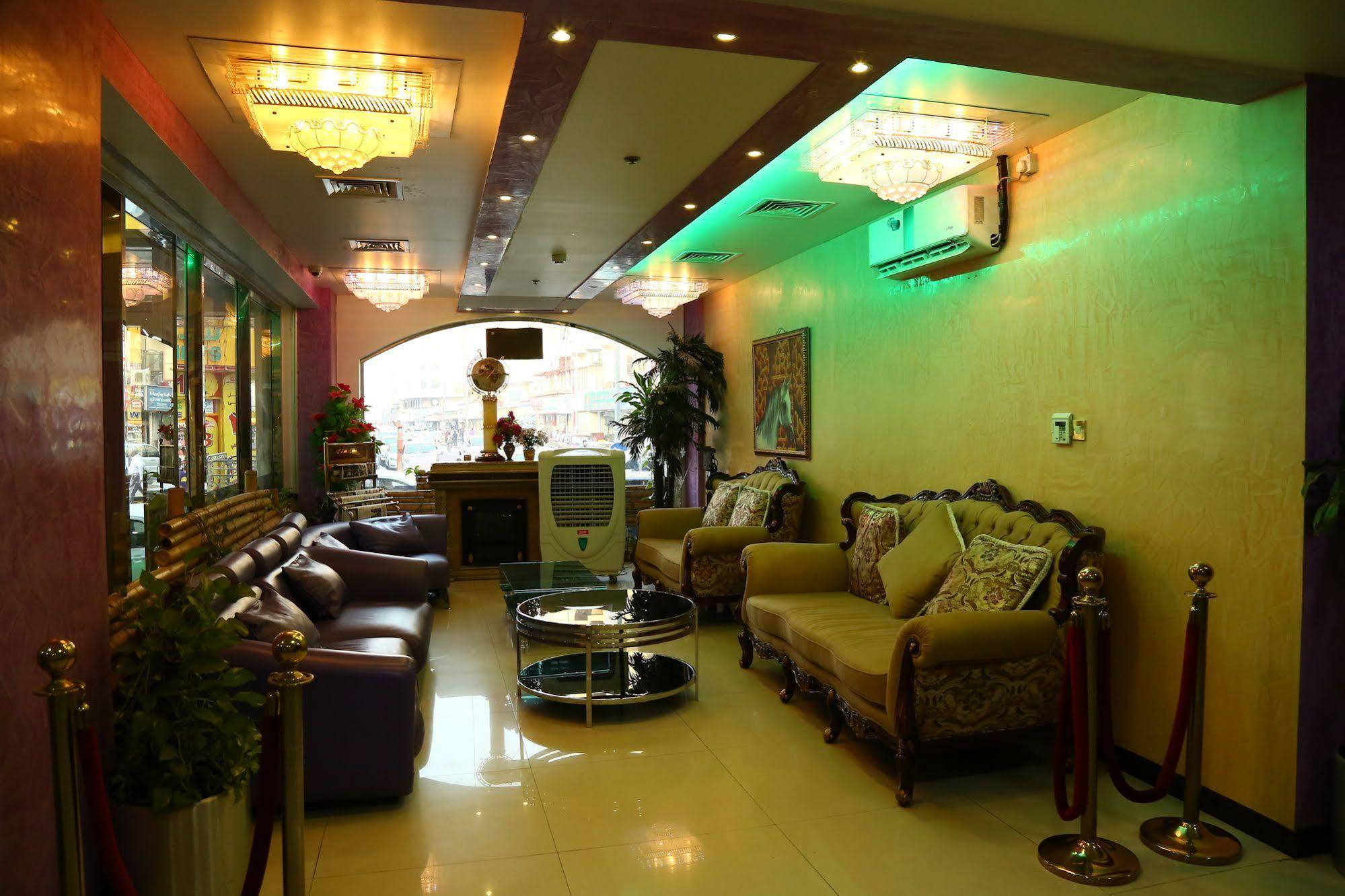 Golden Square Hotel Apartments Dubai Exterior foto